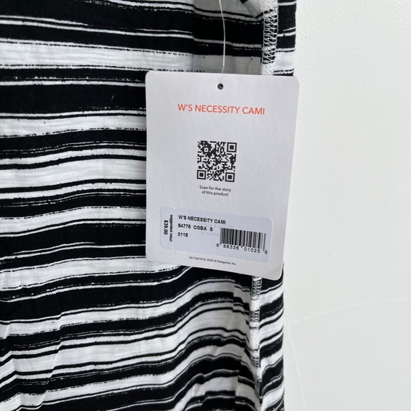 Set of 2 NWT Women's Patagonia Necessity Cami Tanks Size Small - Picture 3 of 4